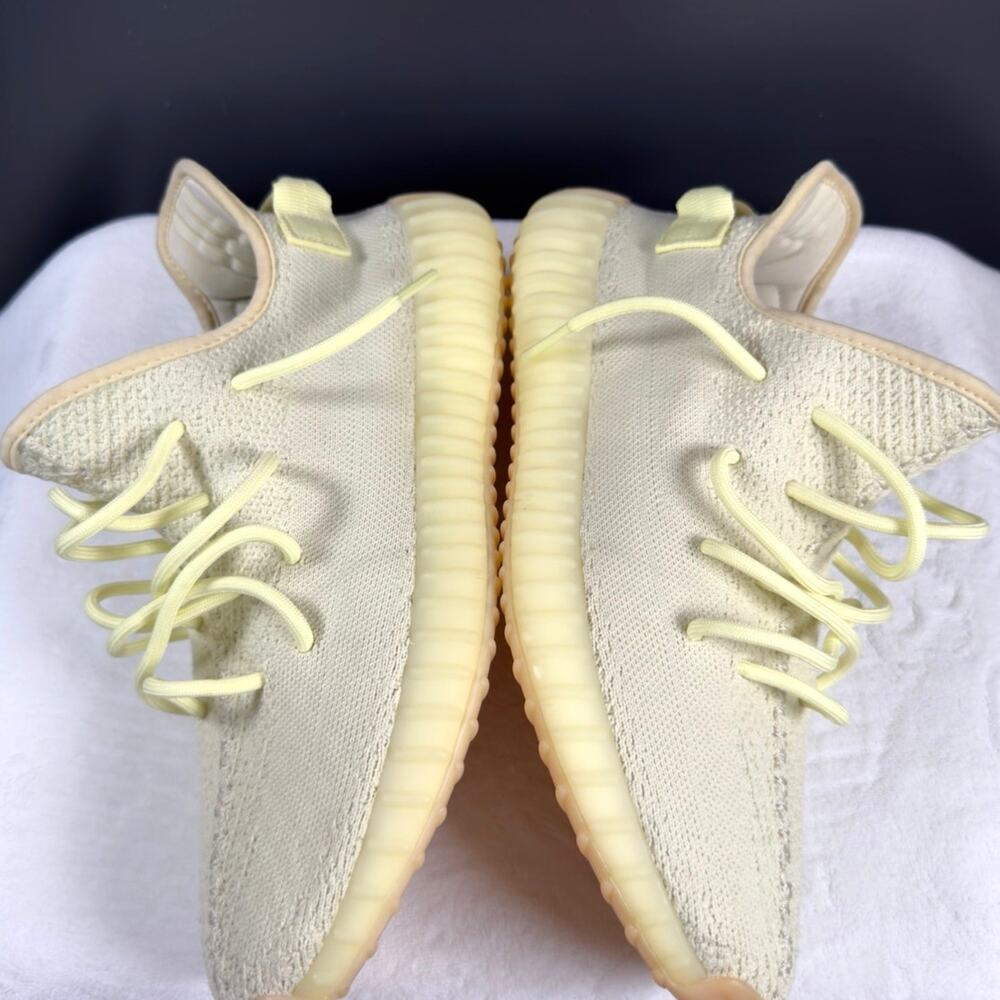 adidas Yeezy Boost 350 V2 “Butter” – F36980 | 10.5M - Picture 4 of 16